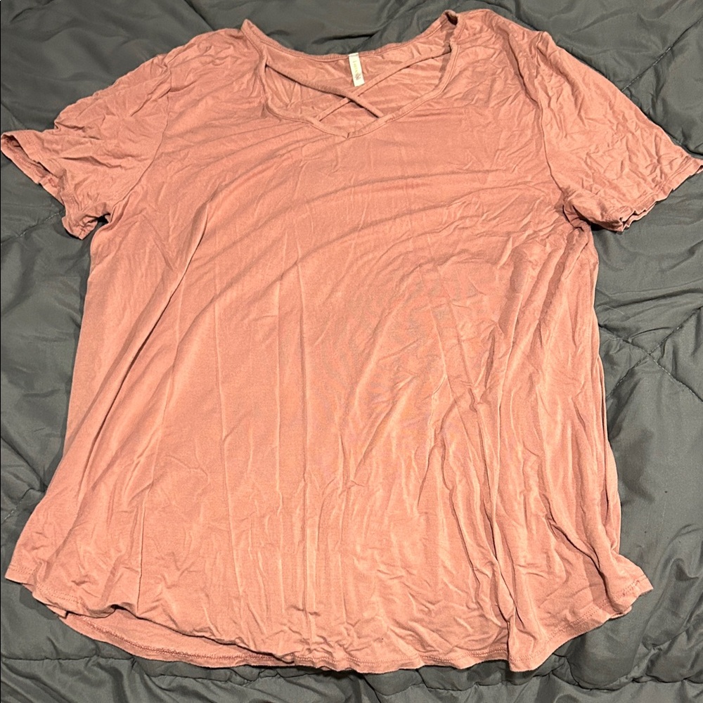 Casual Mauve V-Neck Tee